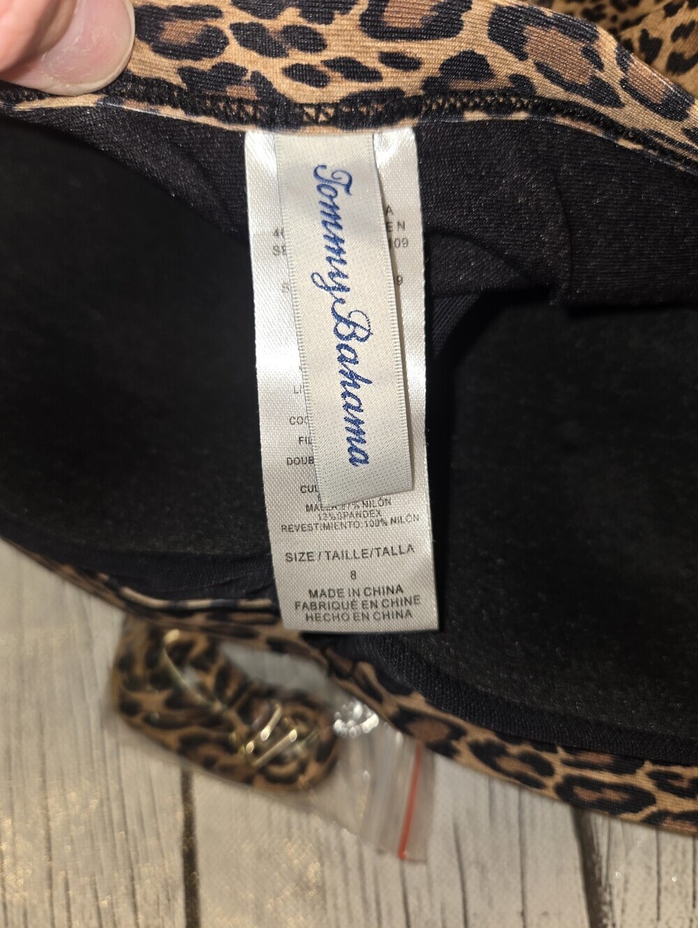 Tommy Bahama L1023 Women's Animal Print Bandeau One Piece Swimsuit Size 8 - Picture 3 of 5